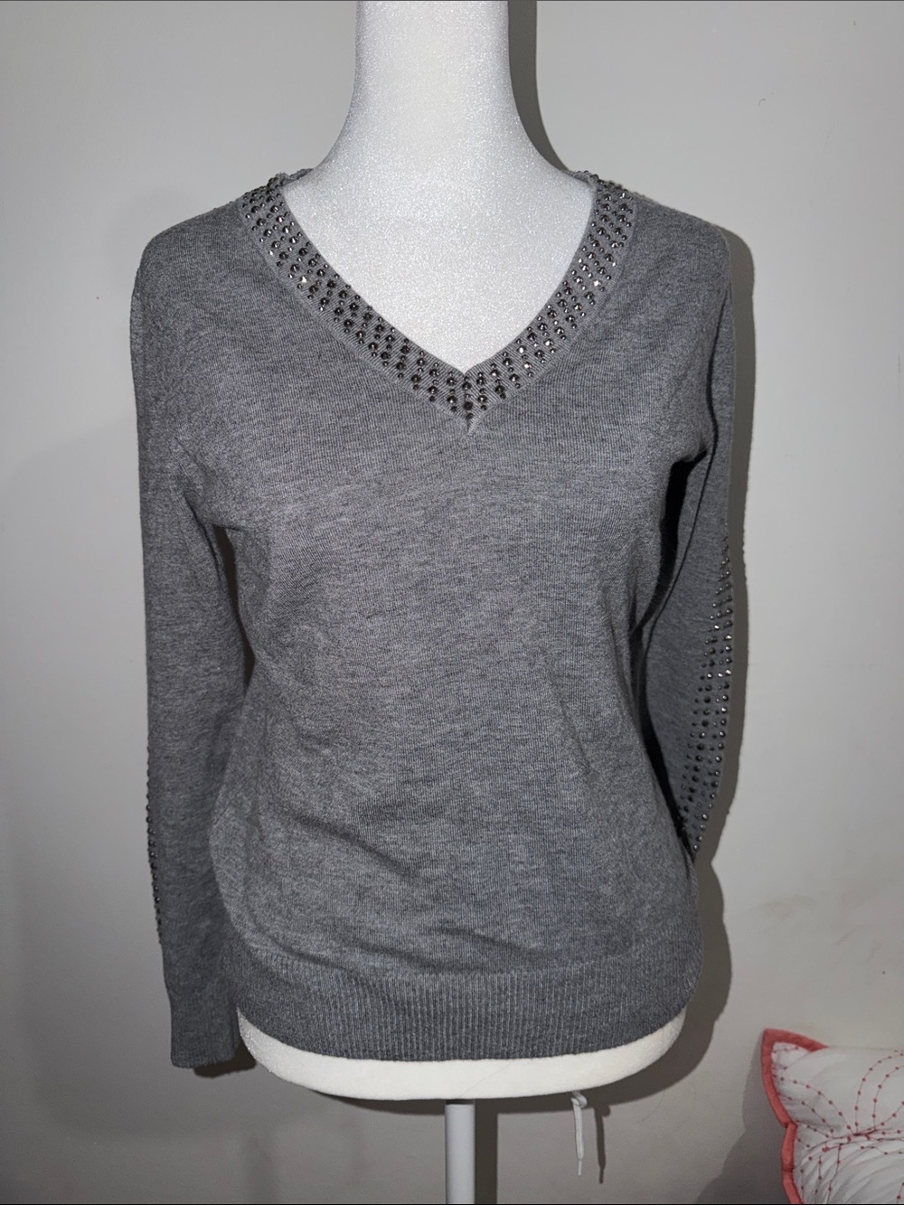 Studded V-Neck Sweater in Grey